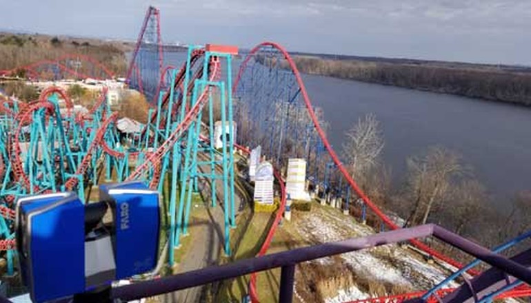 laser scanner on top of a roller coaster